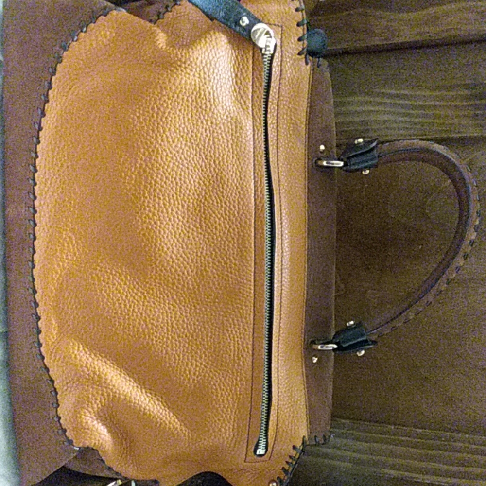Purse - Picture 3 of 4